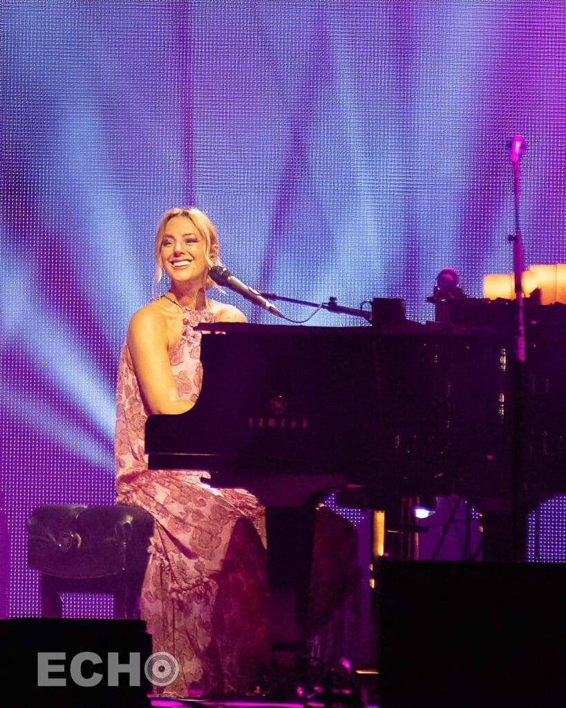 Photo of Sarah McLachlan performing in Boston